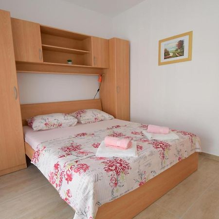 Apartments Buturajac Krk Town Kültér fotó